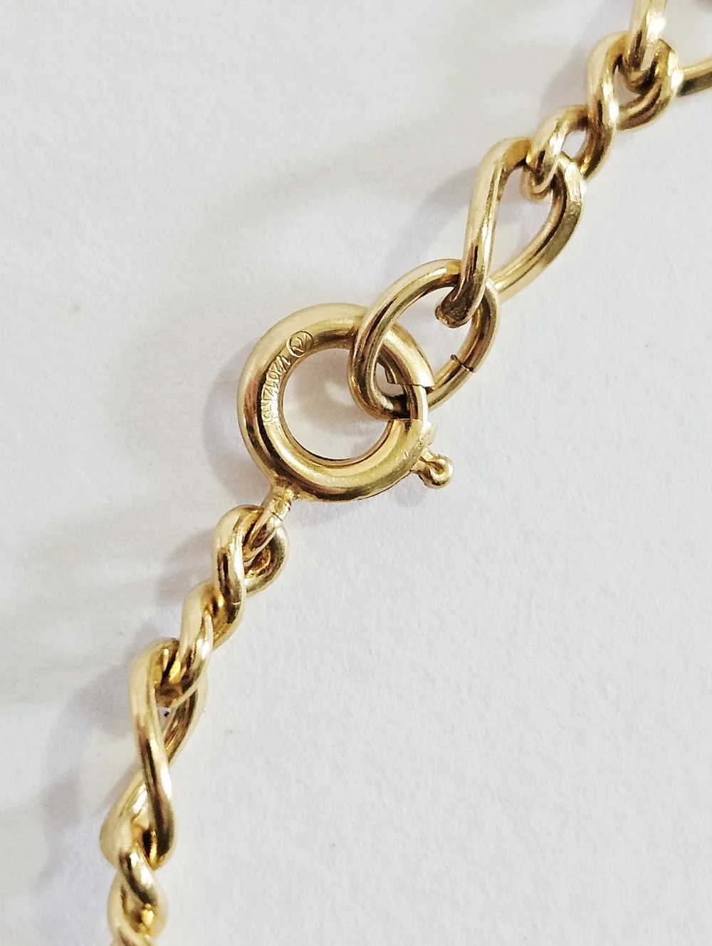 Vintage 12K Gold Filled Signed Polished Infinity Figaro Chain Link Bracelet 7